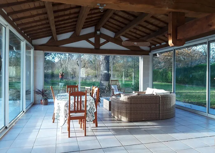 Сasa de vacaciones Domaine De - *